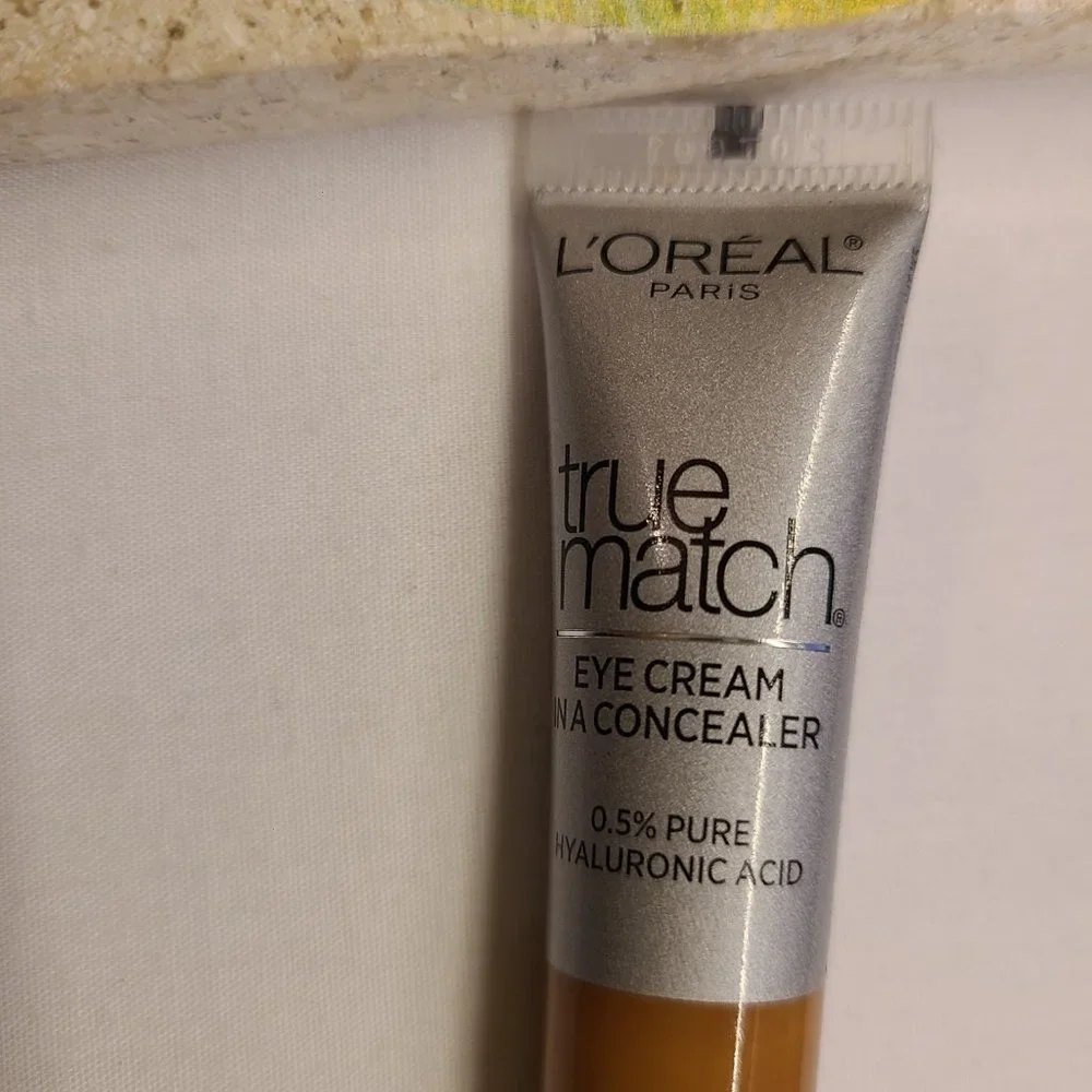 L'Oreal Paris True Match Eye Cream in a Concealer - 12ml